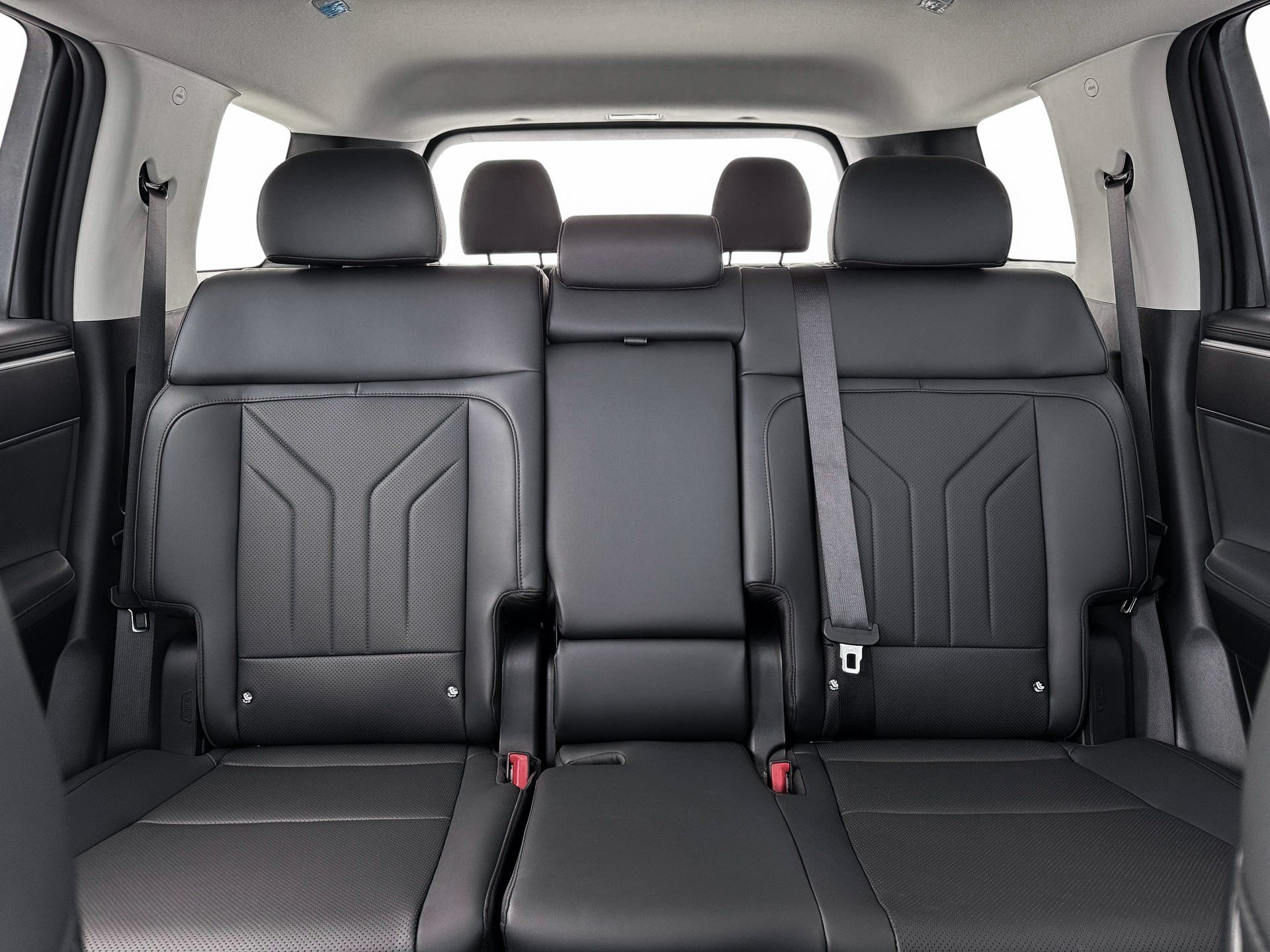 New 2026 Rockwood Green Hyundai SEL image 17