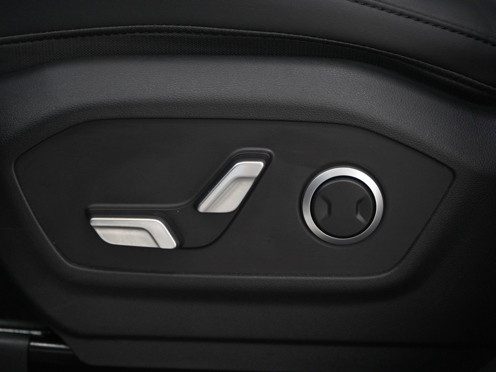 2026 Hyundai Santa Fe SEL - Photo 32