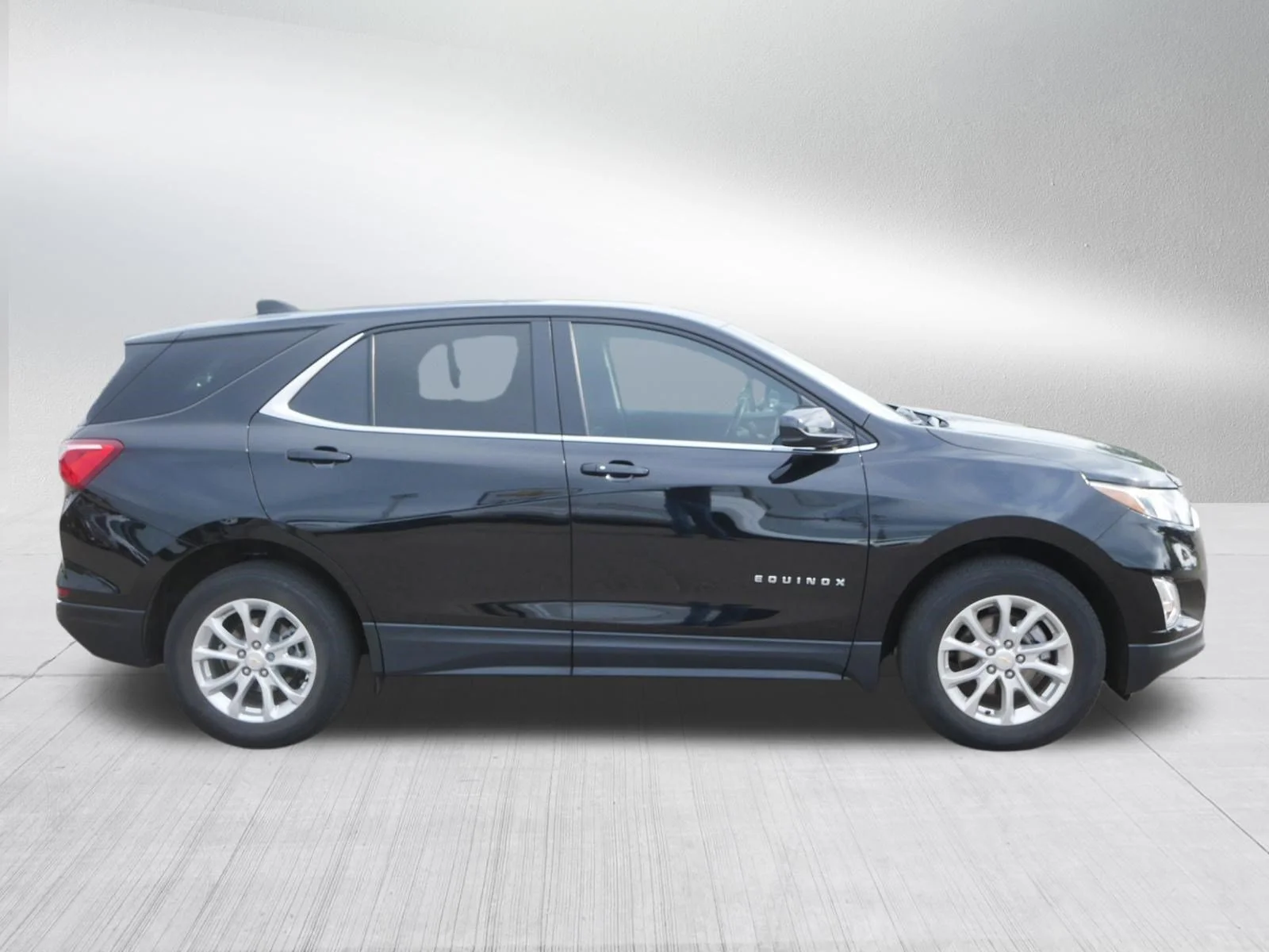 Used 2021 Mosaic Black Metallic Chevrolet LT image 8