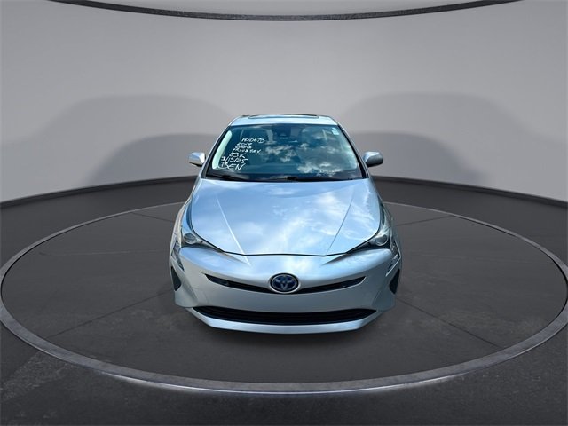 2018 Toyota Prius Four photo 3