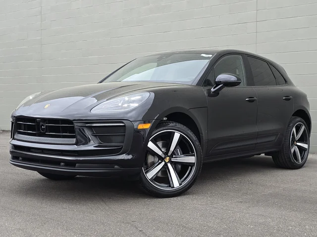 2026 Porsche Macan 