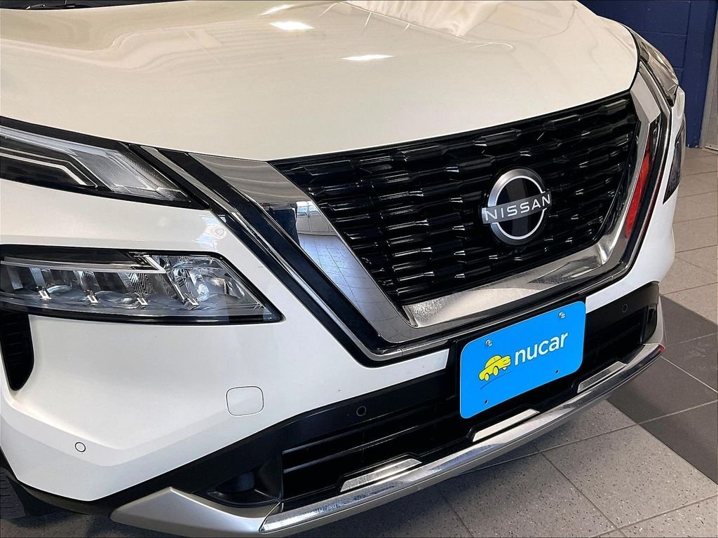 Certified Used 2023 White Nissan Platinum image 32