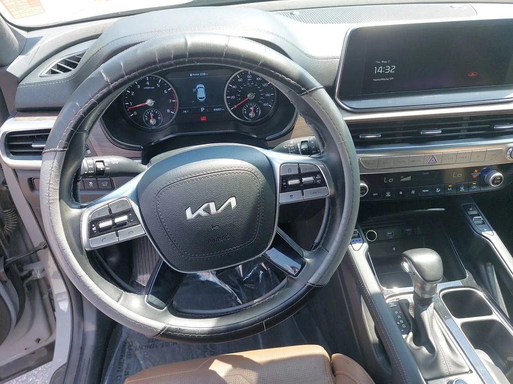 Used 2022 Gray Kia SX image 16