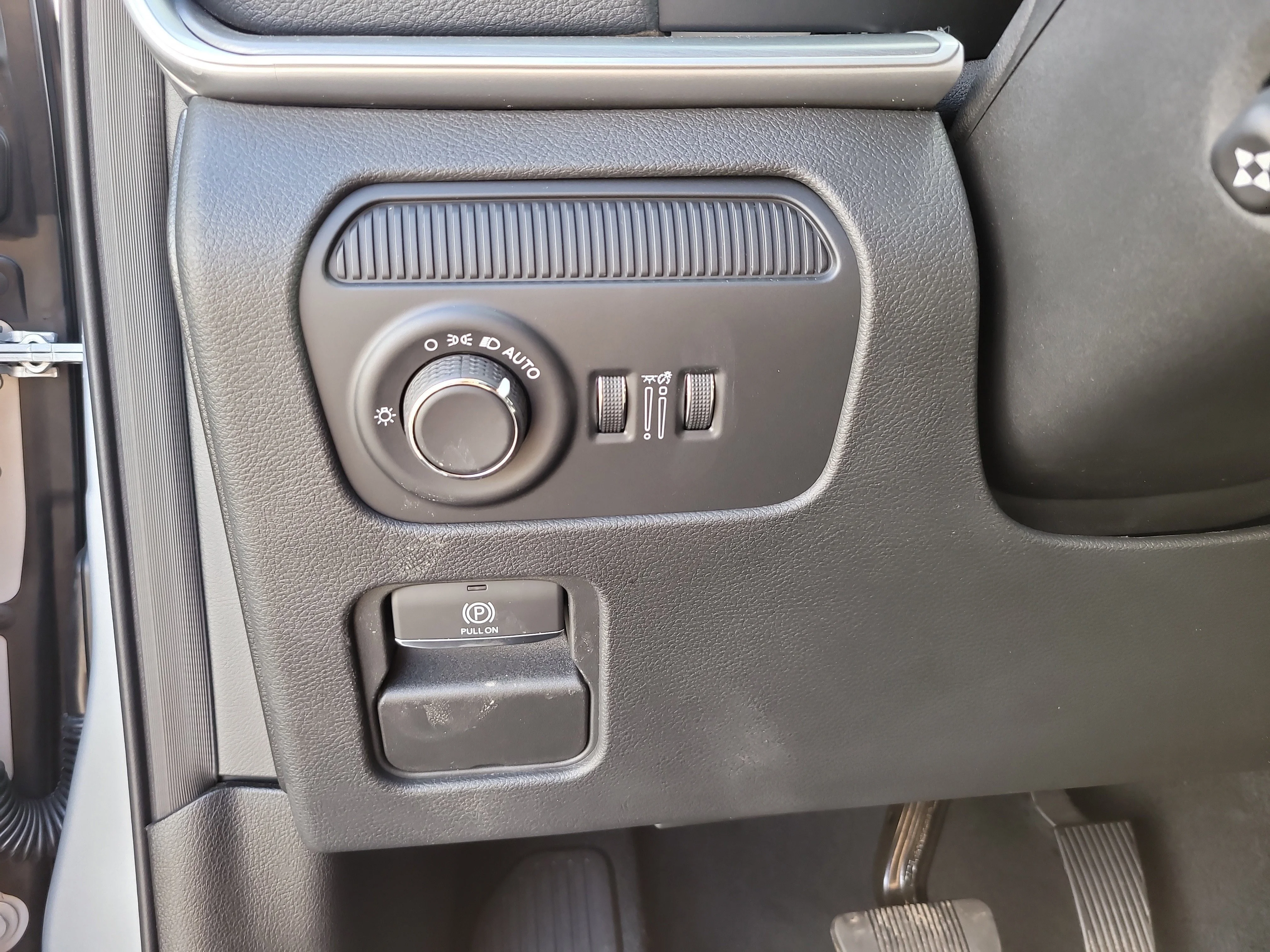 New 2026 Silver Zynith Jeep  image 25