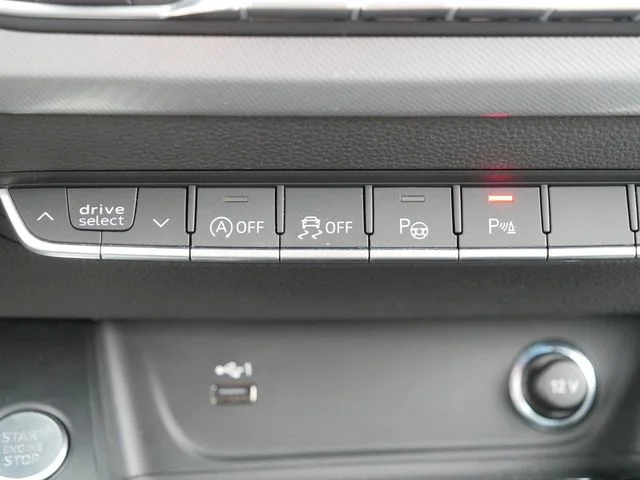 Used 2024 Black Metallic Audi 45 S line Prestige image 33