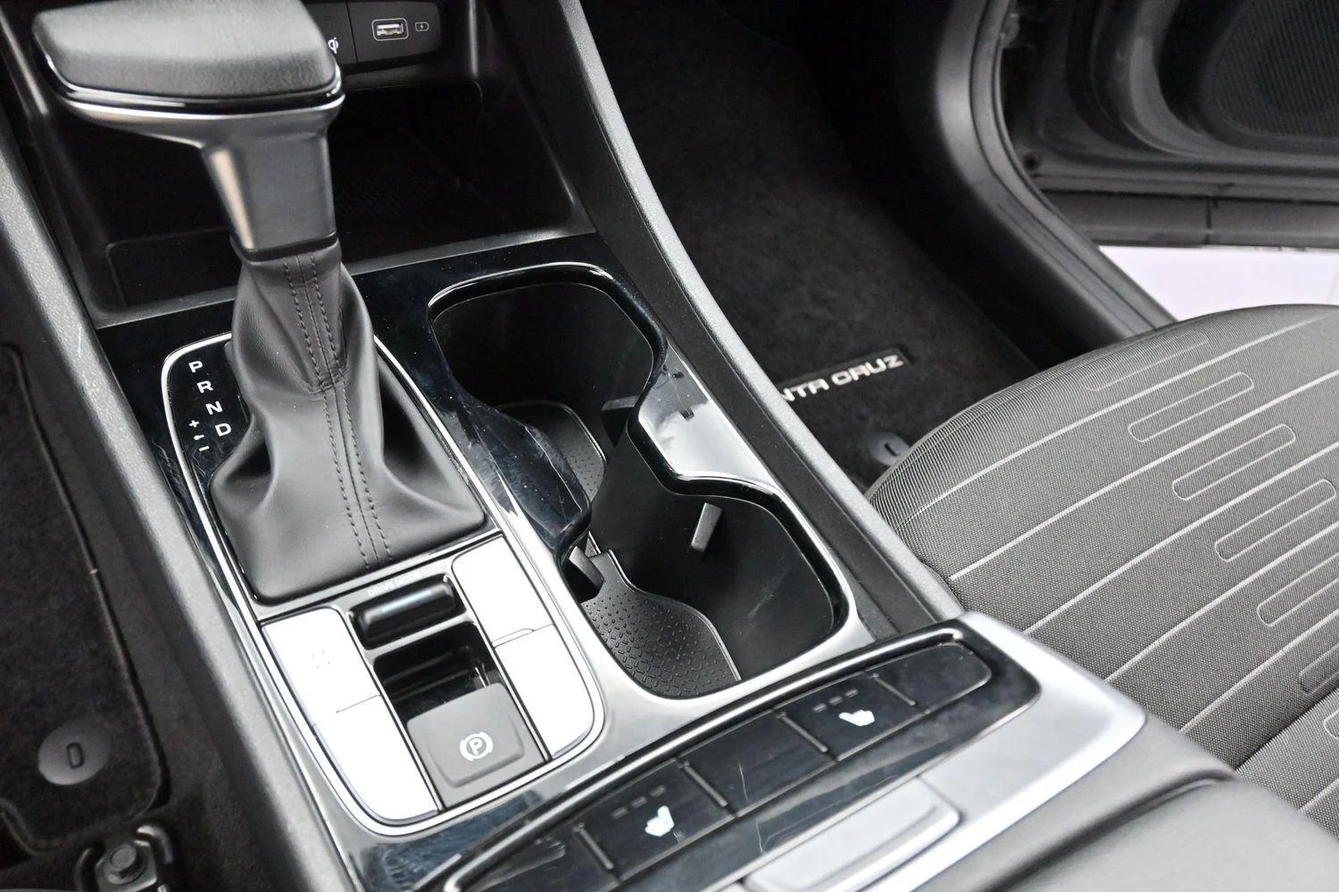 Used 2023 Hampton Gray Hyundai NIGHT image 18