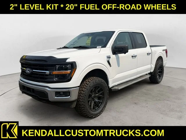 Used 2024 White Ford XLT image 1