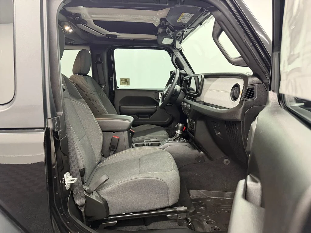 Used 2025 Black Clearcoat Jeep 2-Door Sport 4x4 image 21