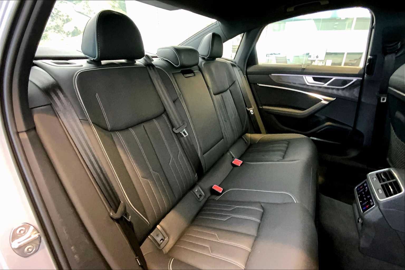 Used 2025 Florett Silver Metallic Audi Prestige image 15