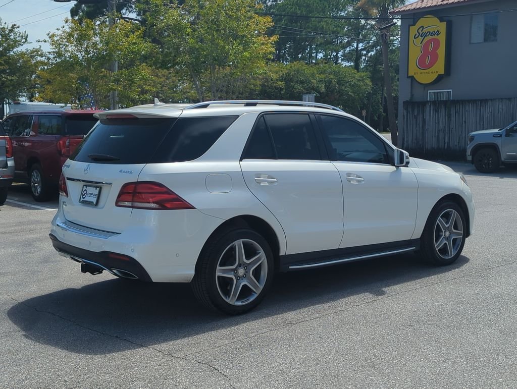 Used 2016  Mercedes-Benz GLE 400 image 6