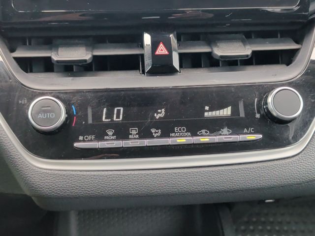Certified Used 2024 Silver Toyota LE image 25