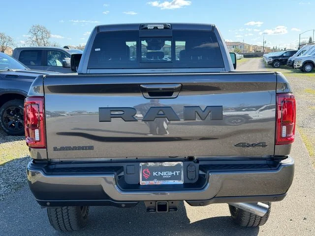 New 2026 Granite Crystal Metallic Clear-Coat Exterior Paint RAM Laramie image 11