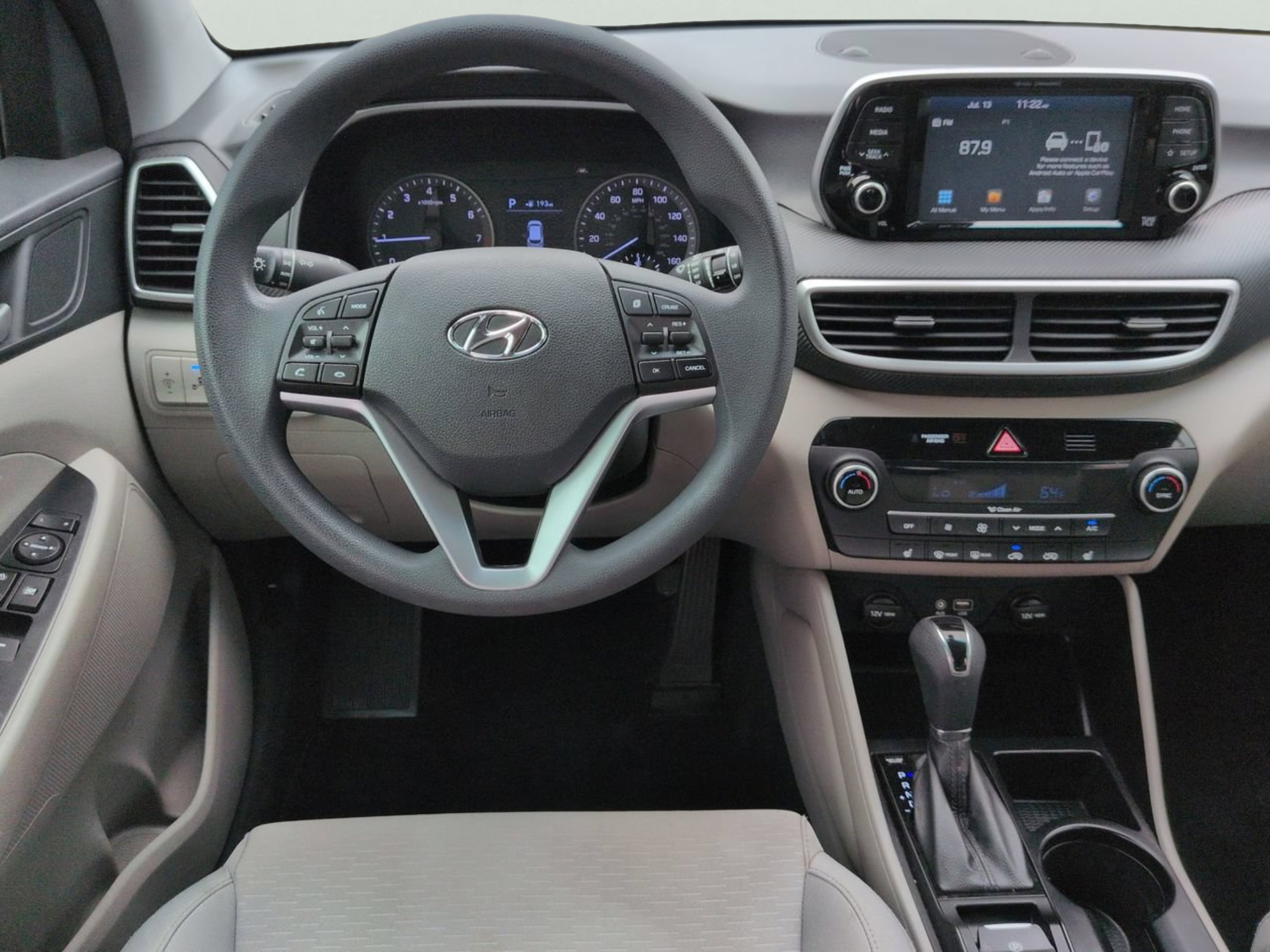 Used 2019 Coliseum Gray Hyundai SEL image 17