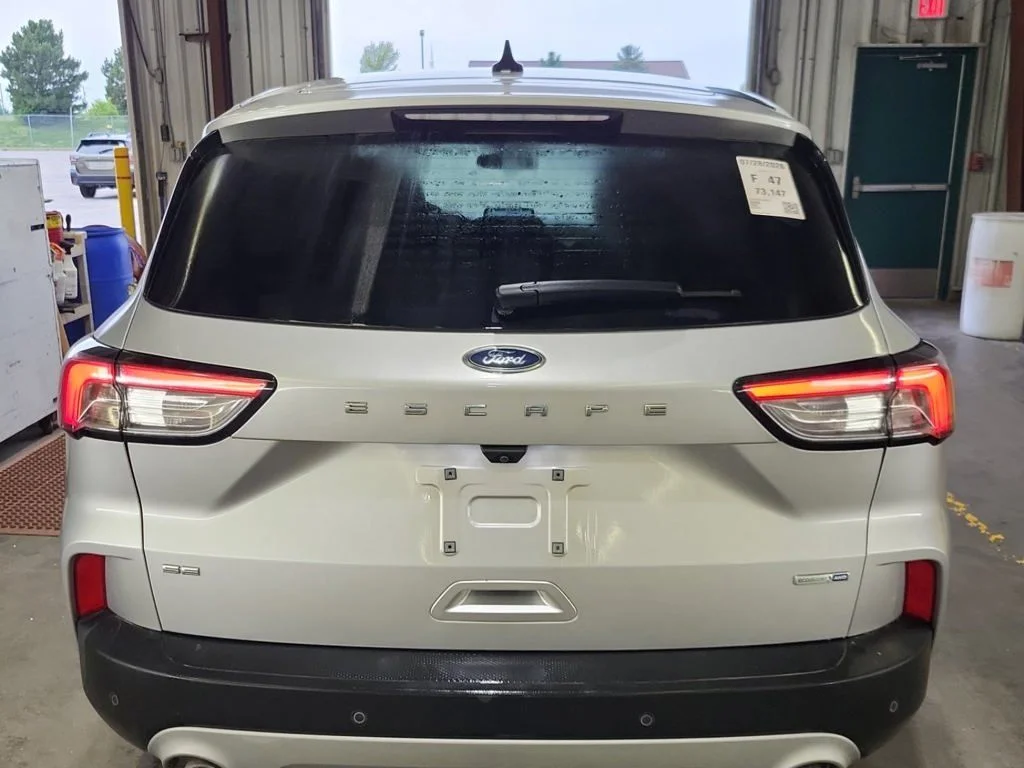 Certified Used 2020 Silver Ford SE image 2