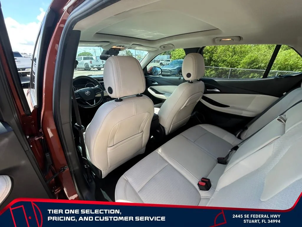 Used 2020 BURNISHED BRONZE METALLIC Buick Select image 14
