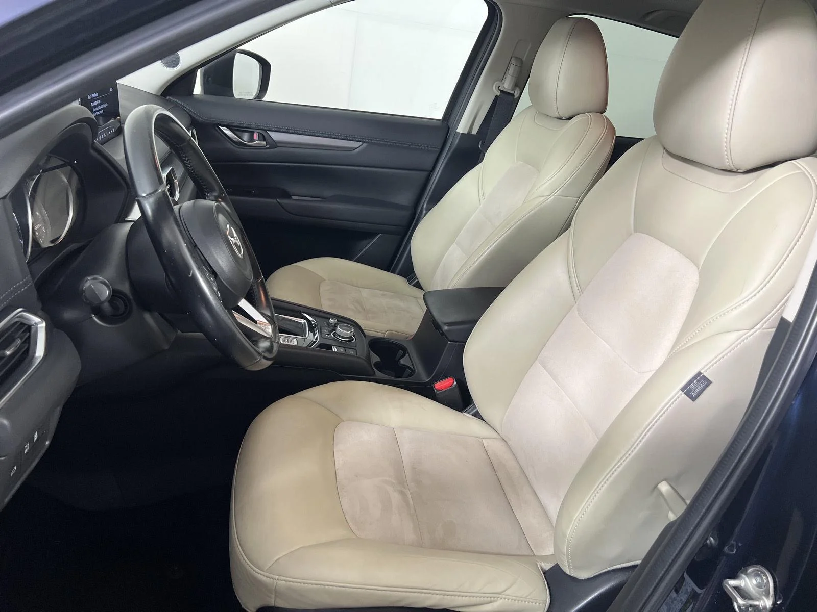 Used 2019 Bl Mazda Touring image 6