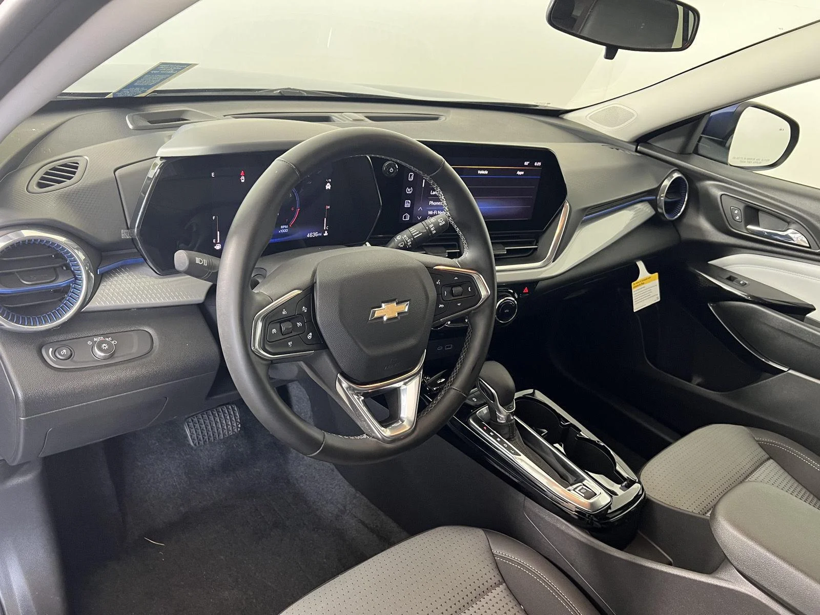 Used 2024 Blue Glow Metallic Chevrolet LT image 3