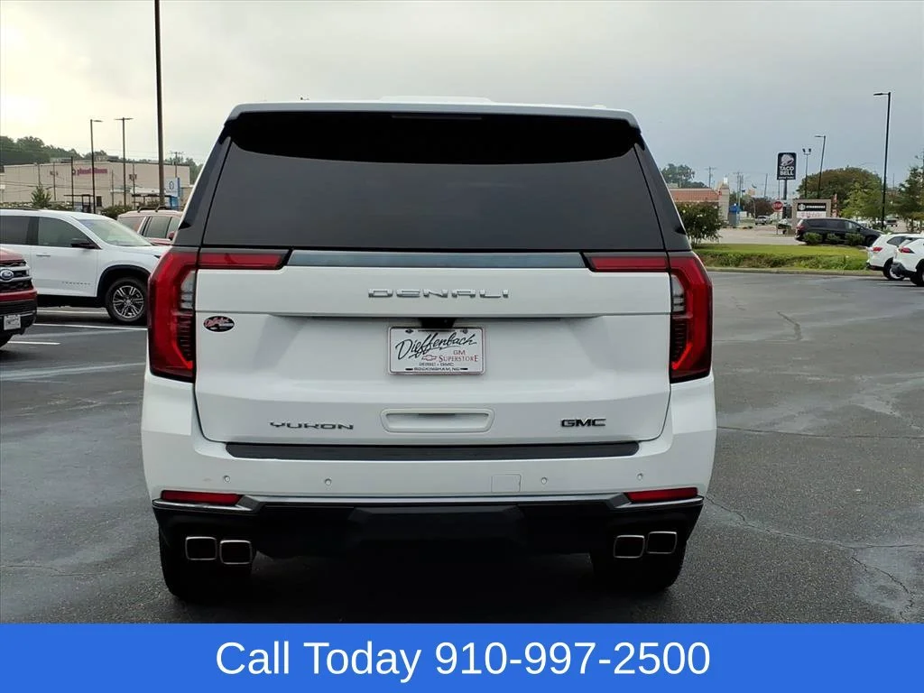 Used 2025 Summit White GMC Denali Ultimate image 7