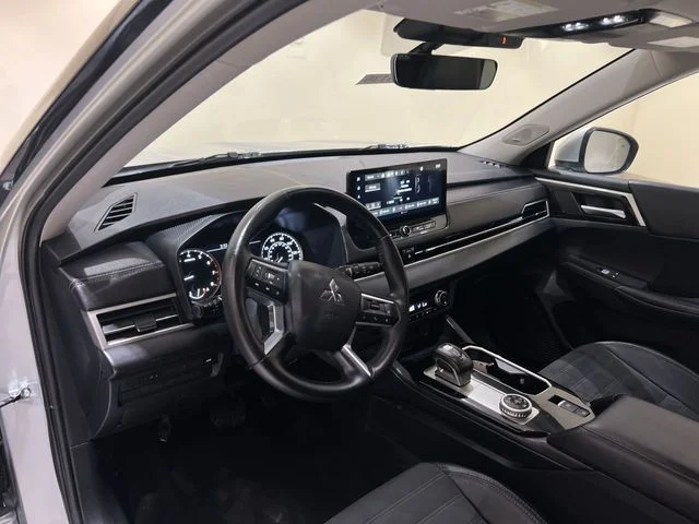 Certified Used 2025 Silver Mitsubishi Trail Edition image 9