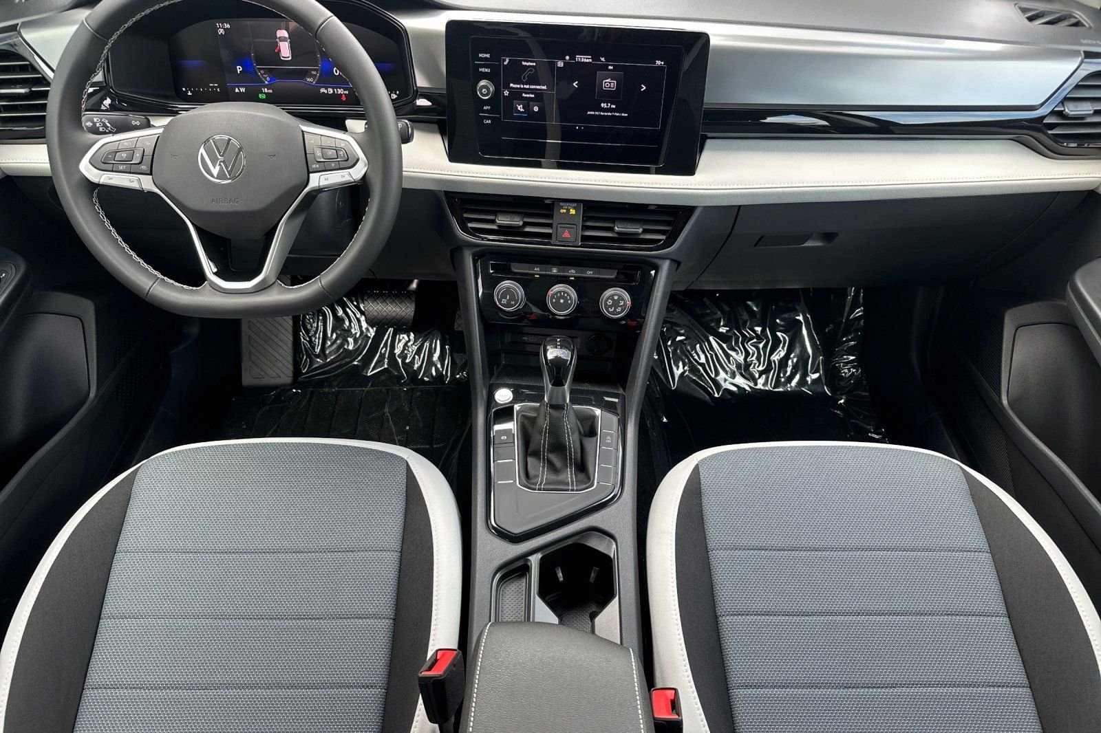 New 2026 Deep Black Pearl Volkswagen 1.5T S image 13