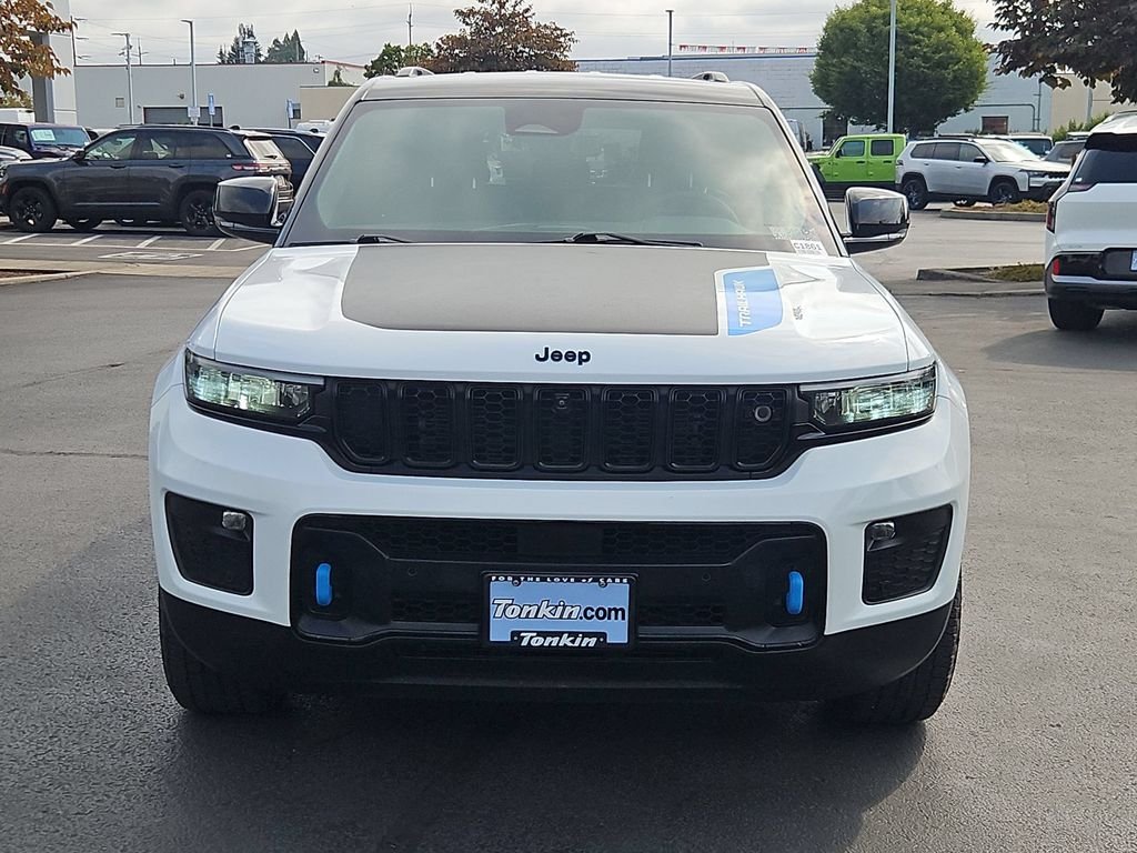 Certified Used 2022 White Jeep Trailhawk 4xe image 9