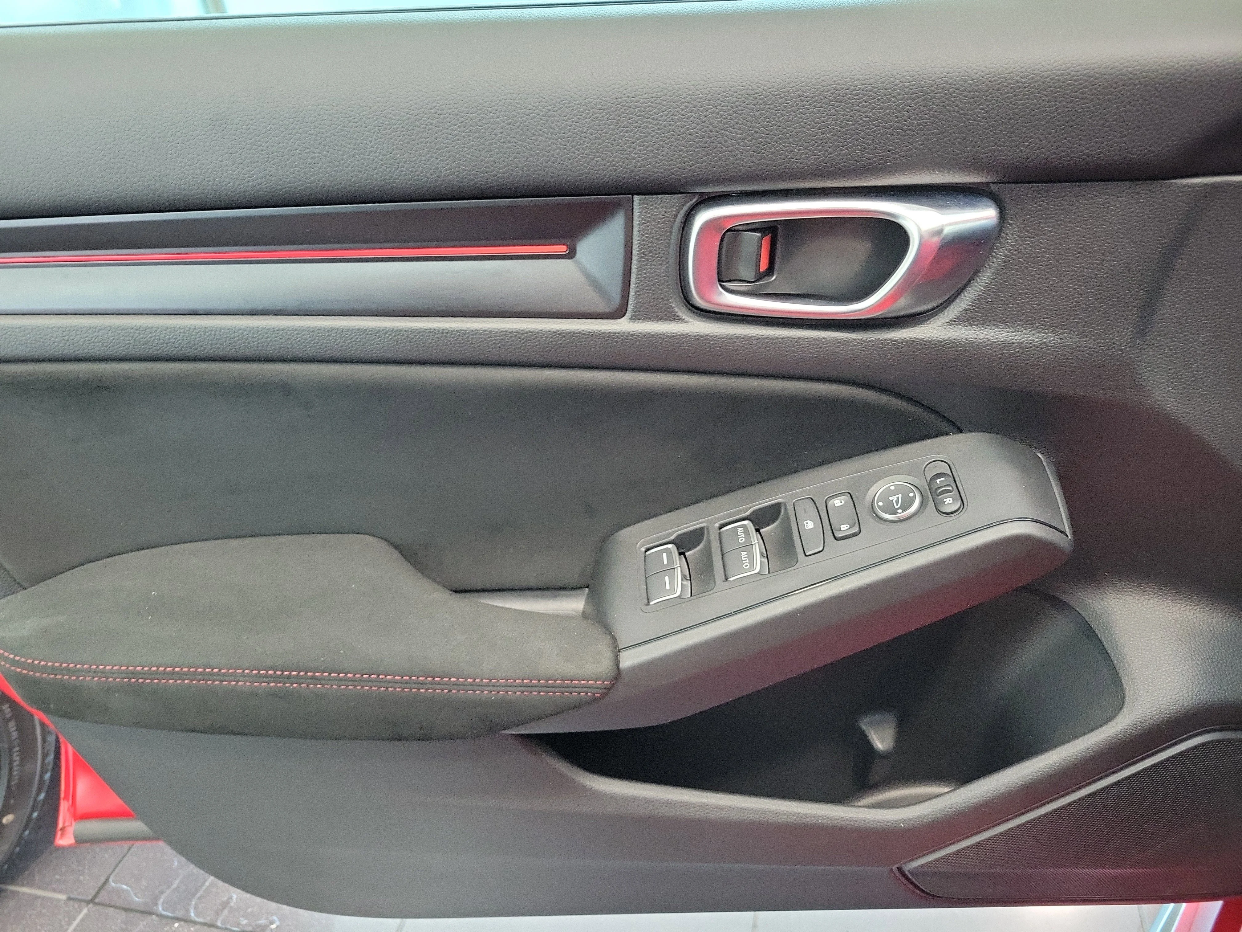 2024 Honda Civic Hatchback Type-R - Photo 52