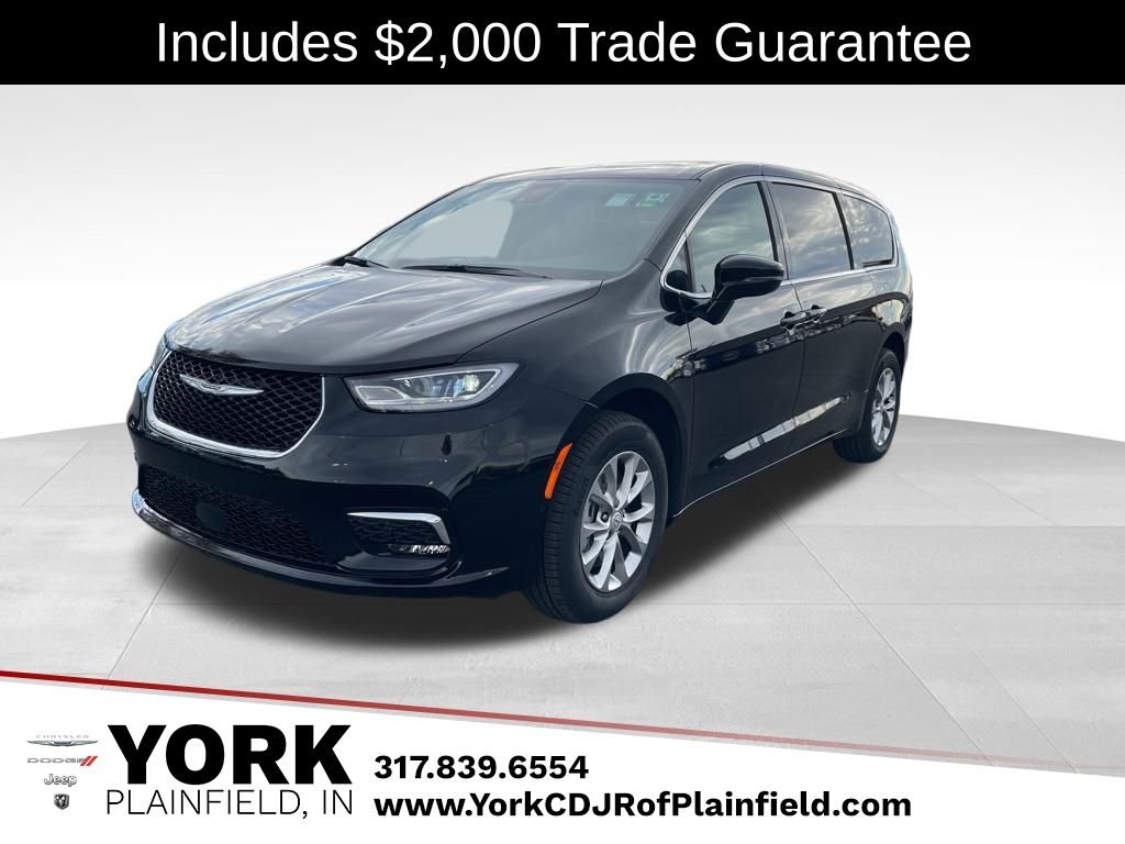 2026 Chrysler Pacifica Select AWD's photo