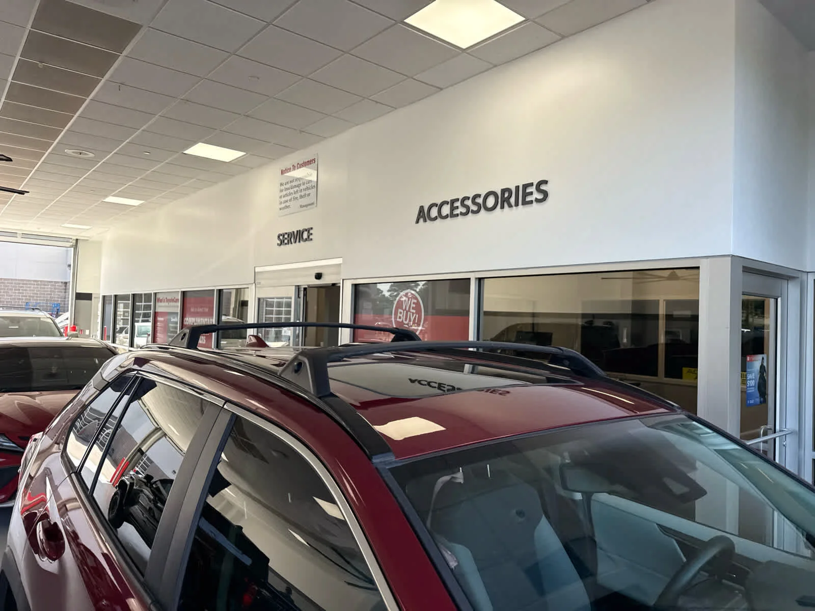 Used 2024 Ruby Flare Pearl Toyota XLE image 2