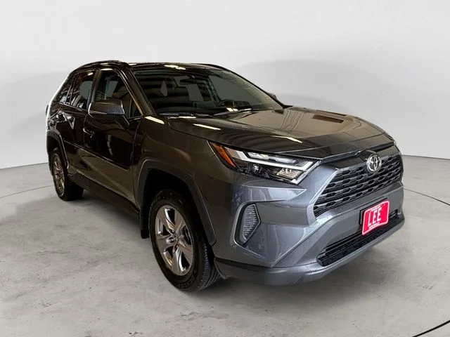 Used 2025 Gray Toyota XLE image 8