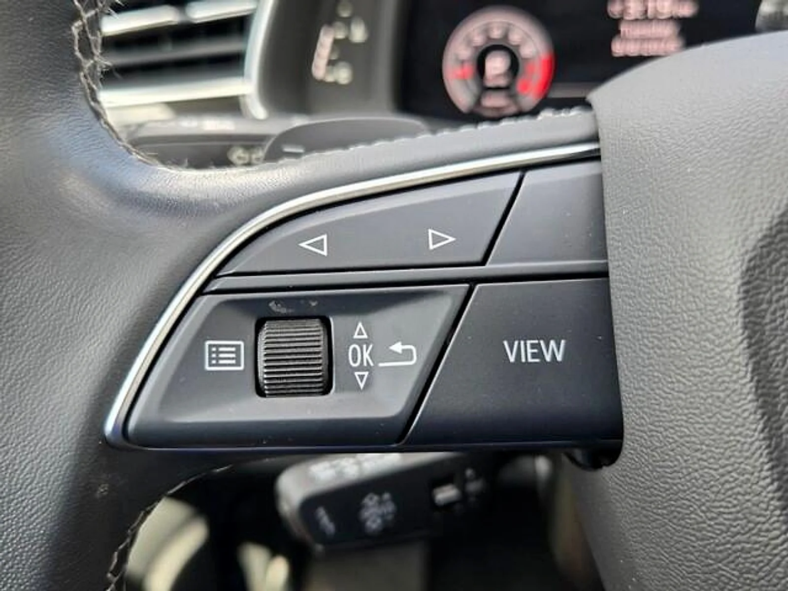 Used 2023 Mythos Black Metallic Audi Premium 55 TFSI quattro Tiptronic image 22