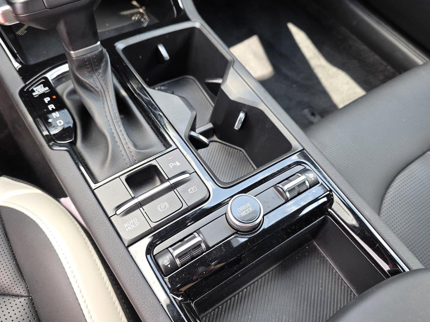 Used 2025 Yacht Blue Kia GT-Line image 20