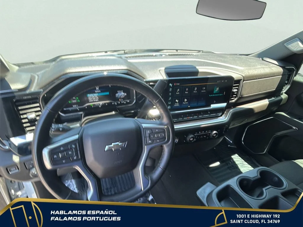 Used 2023 Summit White Chevrolet RST image 18