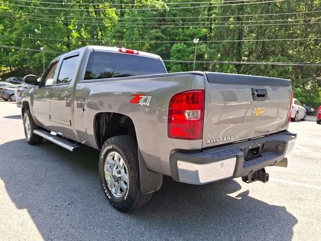 Used 2013 Gray Chevrolet LTZ image 6