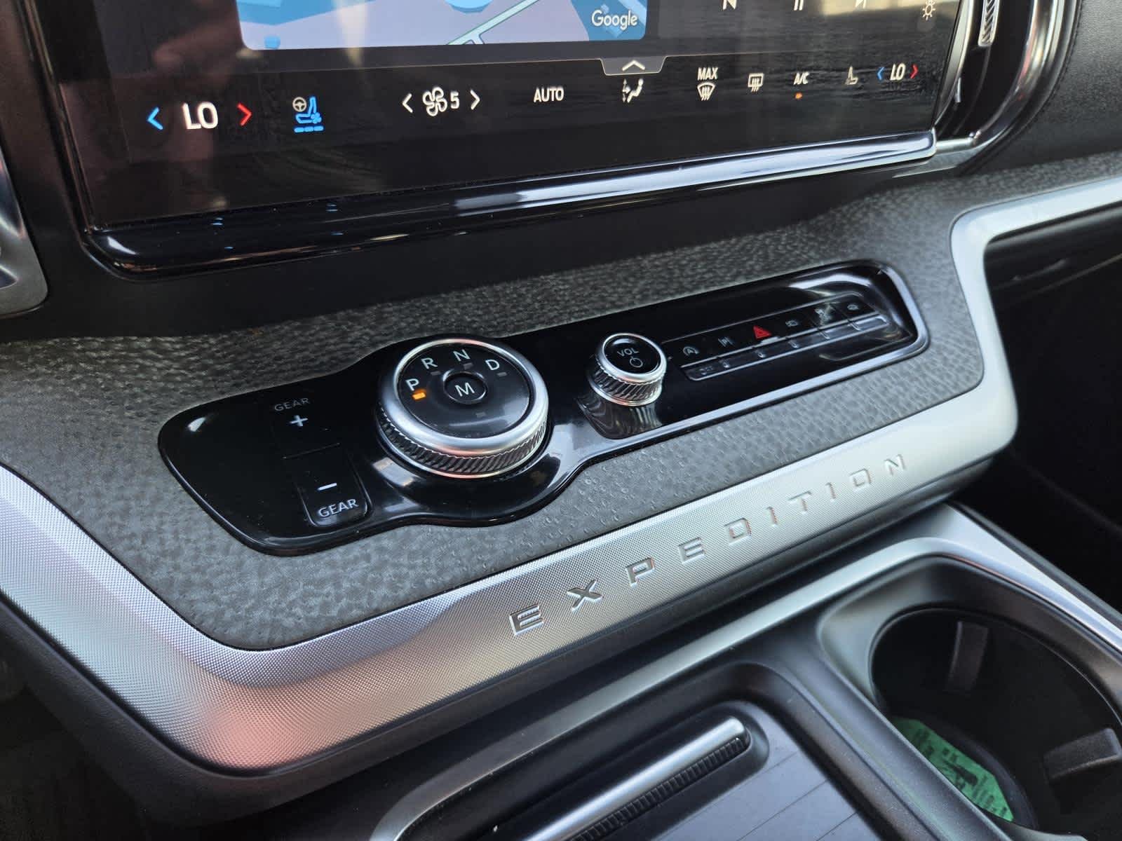 Used 2025 Agate Black Metallic Ford Tremor image 24
