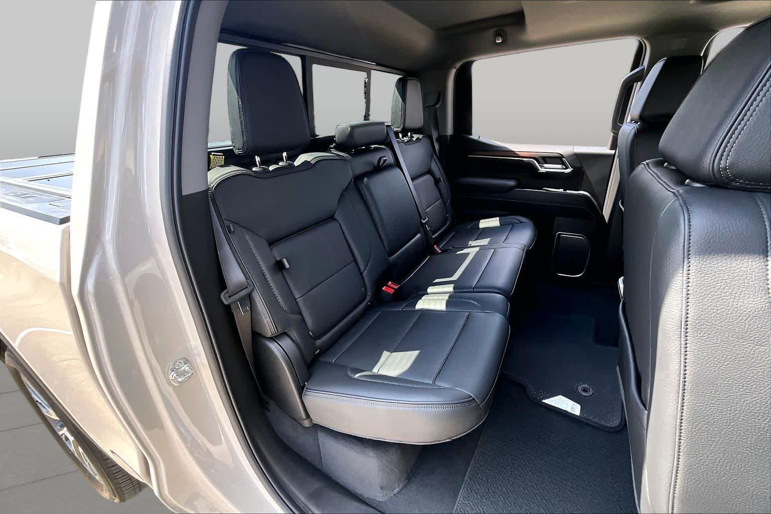Used 2026 Coastal Dune GMC Denali image 20
