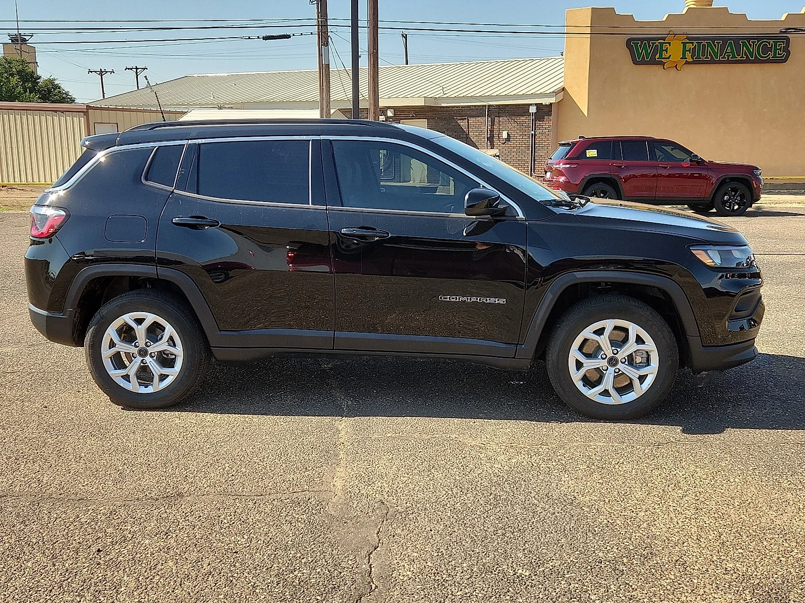 New 2025 Black Jeep LIMITED 4X4 image 5
