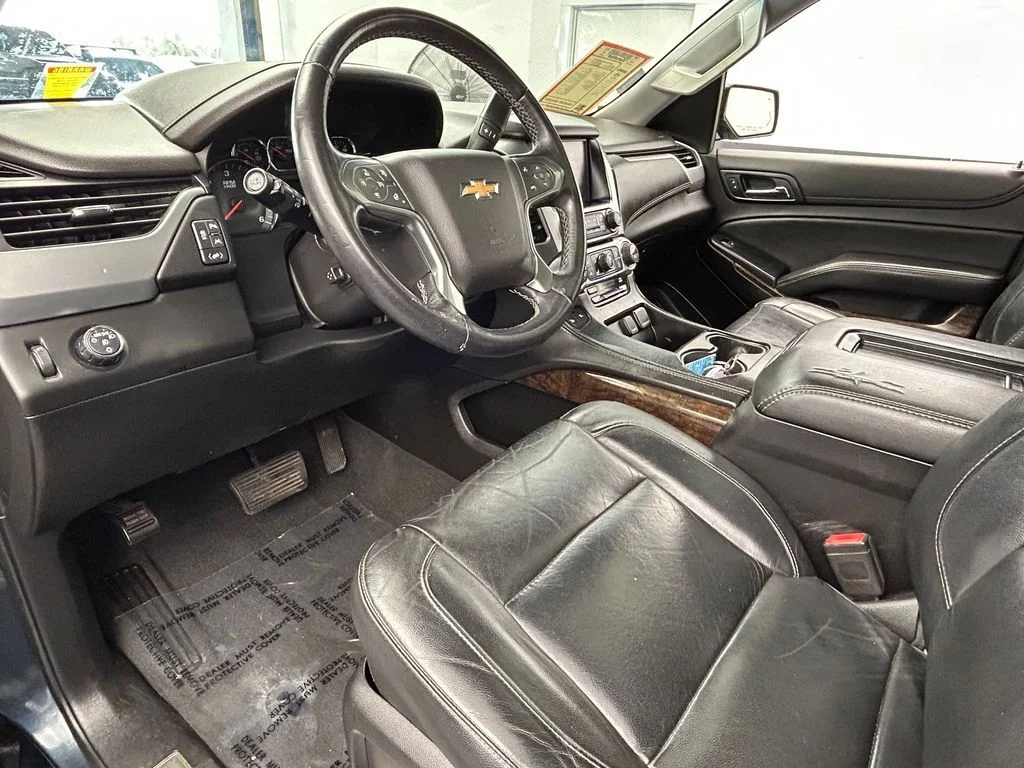 Used 2020 Shadow Gray Metallic Chevrolet LT image 11