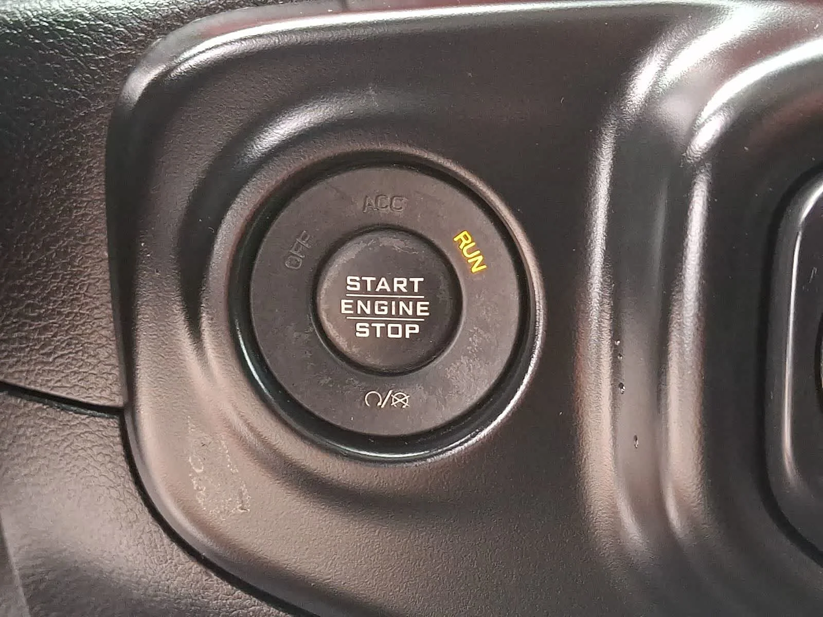 Used 2020 Bright White Clearcoat Jeep Rubicon image 23