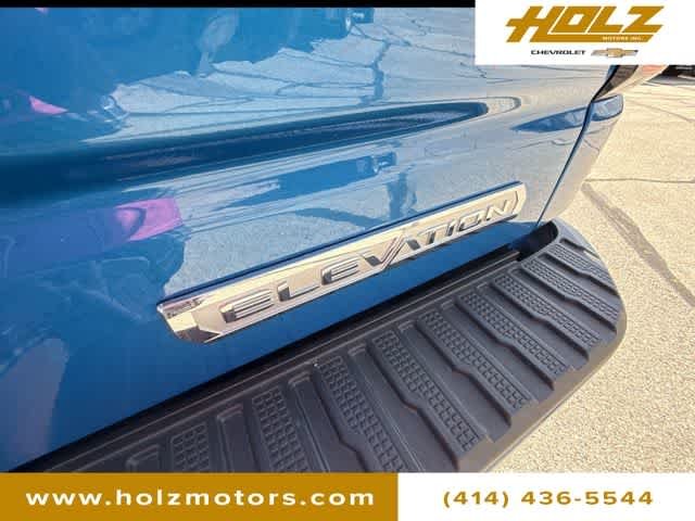 Certified Used 2022 Dynamic Blue Metallic GMC Elevation image 30