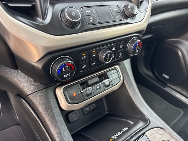 Used 2022 Black GMC Denali image 26