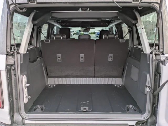 New 2026 Oxford White Ford Badlands® image 13