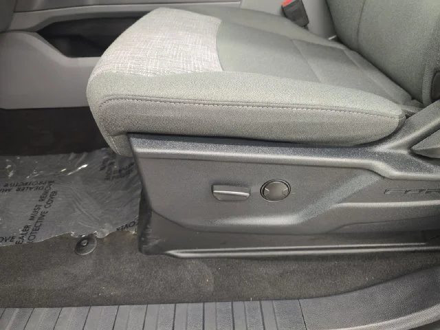 New 2026 Oxford White Ford F-250® XLT image 44