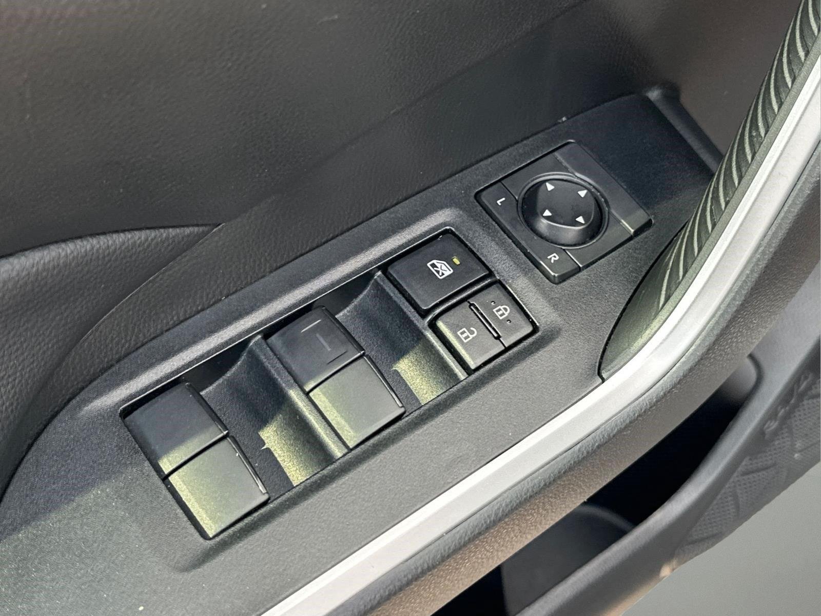 Used 2025 Silver Sky Metallic Toyota LE image 19
