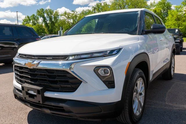 Used 2026 White Chevrolet LS image 1