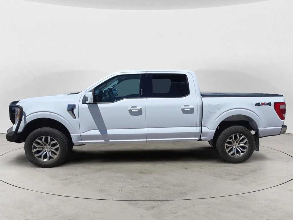 Used 2021 White Ford Lariat image 2