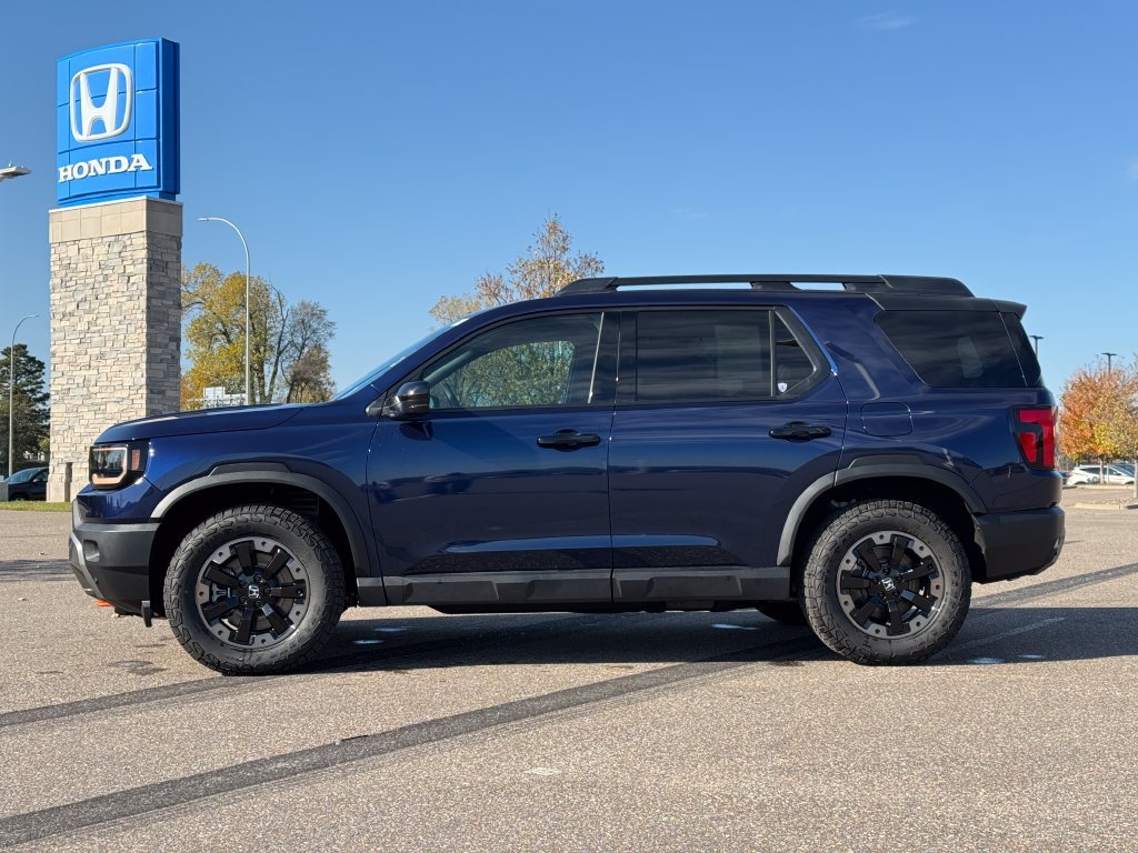 Certified Used 2026 Obsidian Blue Pearl Honda TrailSport Elite image 37