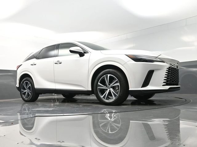 Used 2024 White Lexus 350 image 45