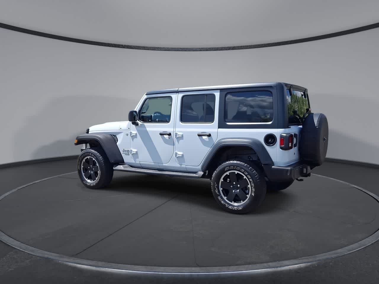 Used 2018 Bright White Clearcoat Jeep Sport S image 6