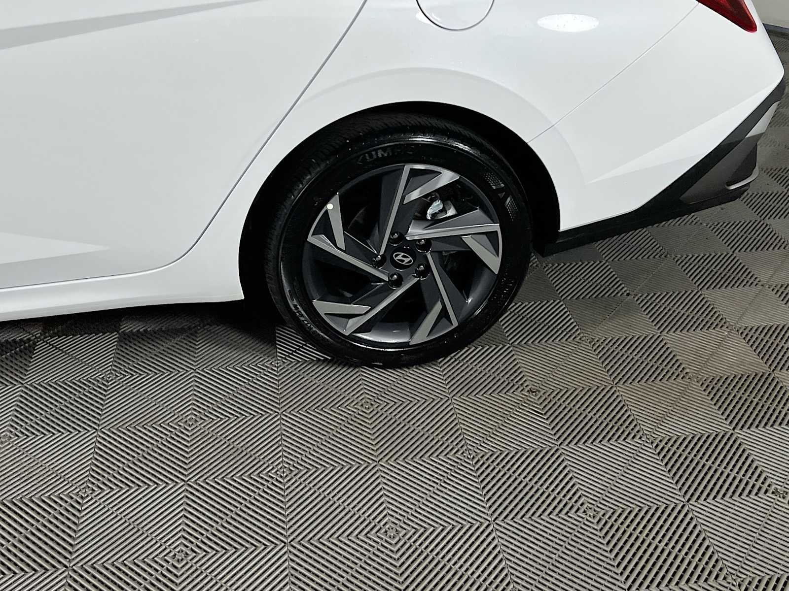 Certified Used 2025 Serenity White Hyundai SEL Sport image 29