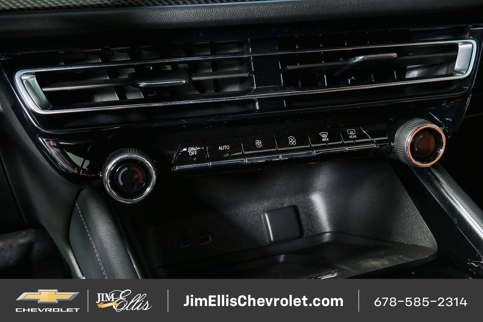 2027 Chevrolet Traverse Z71 - Photo 15